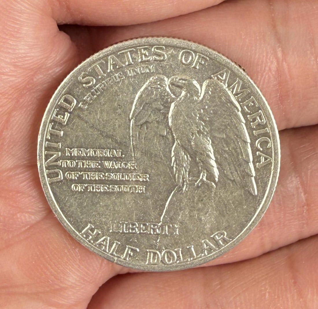 1925 Stone Mountain Silver Half Dollar - 2