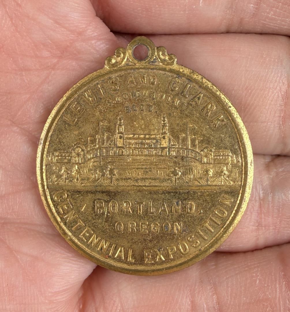 Lewis and Clark Centennial Exposition Medal: US Government Building