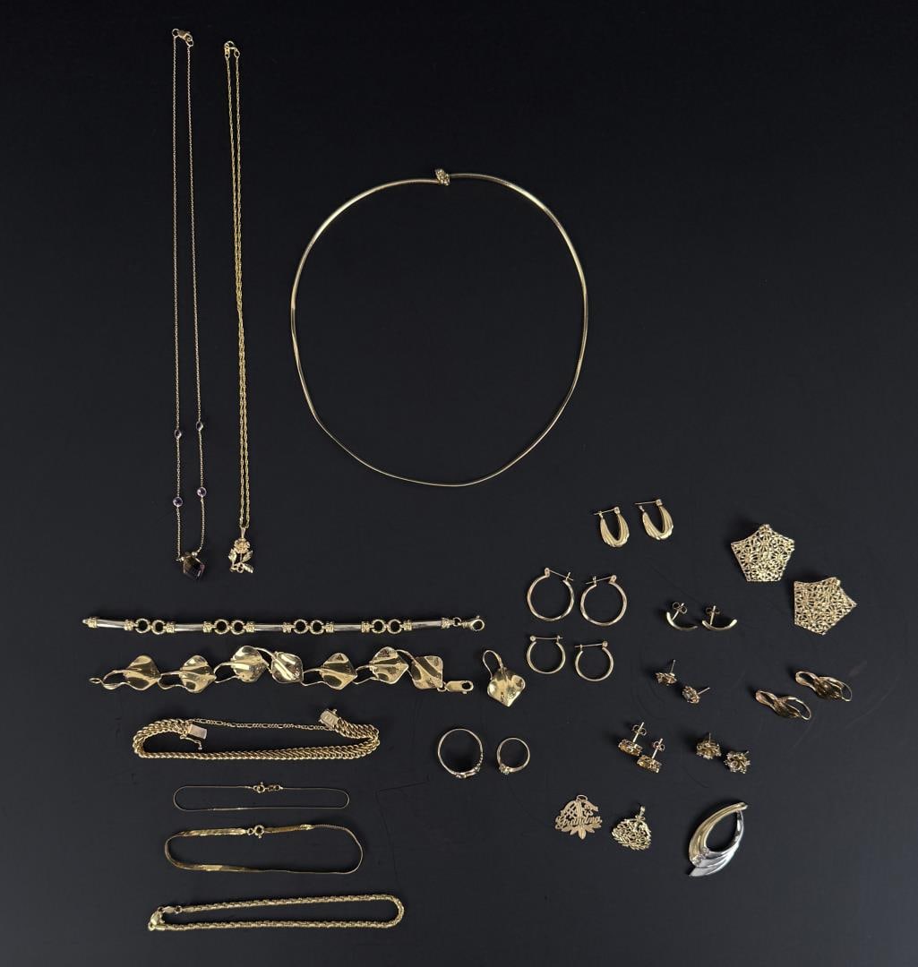 Collection of 14K Gold Jewelry: 92.6 grams total weight. This lot requires payment via non credit card only.