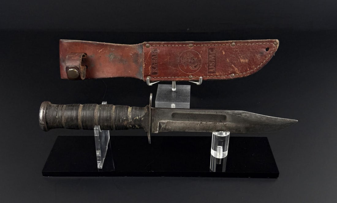 WW2 USMC Marine Corps Kabar Knife: Knife appears to be near sterile with only a residual C on the blade as shown.