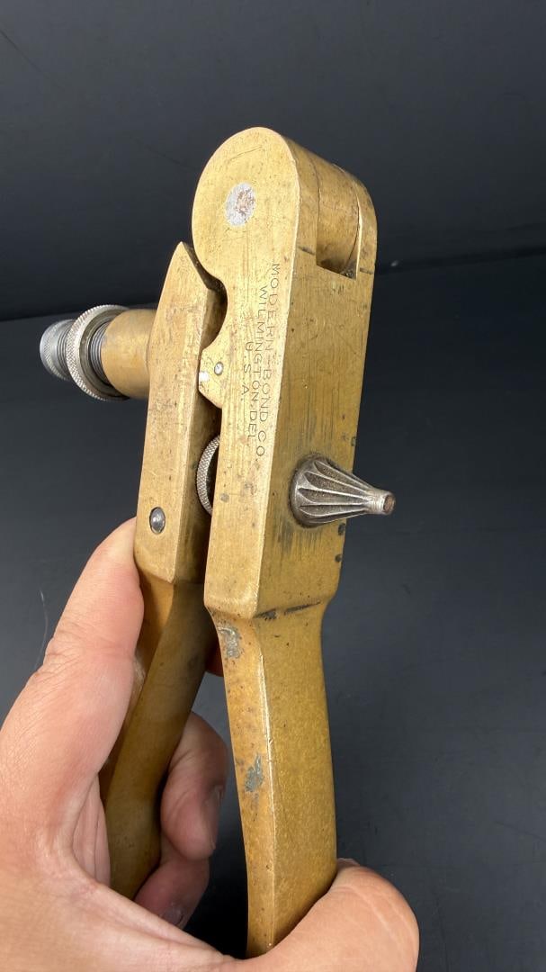 Modern Bond Brass Reloading Tool - 11