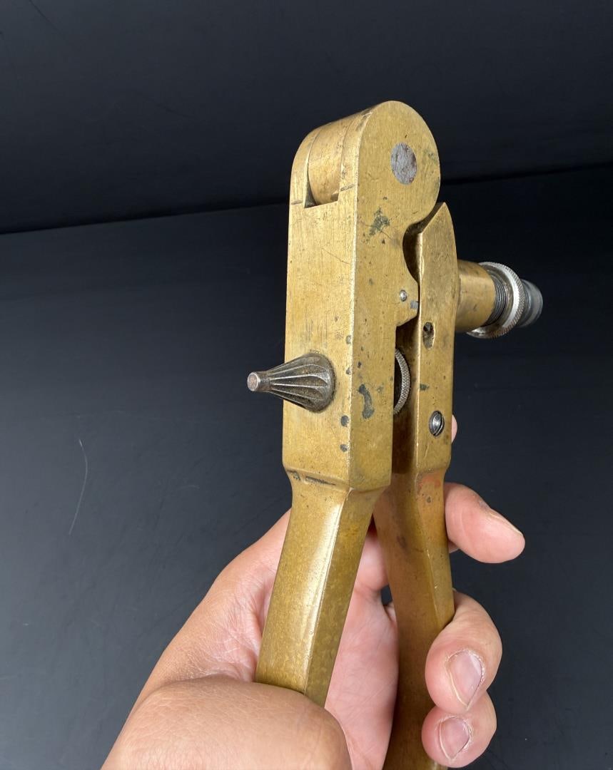 Modern Bond Brass Reloading Tool - 12