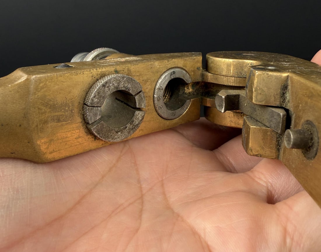 Modern Bond Brass Reloading Tool - 5