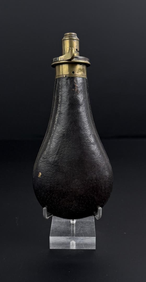 G&JW Hawksley Leather Brass Powder Flask (1 of 8)