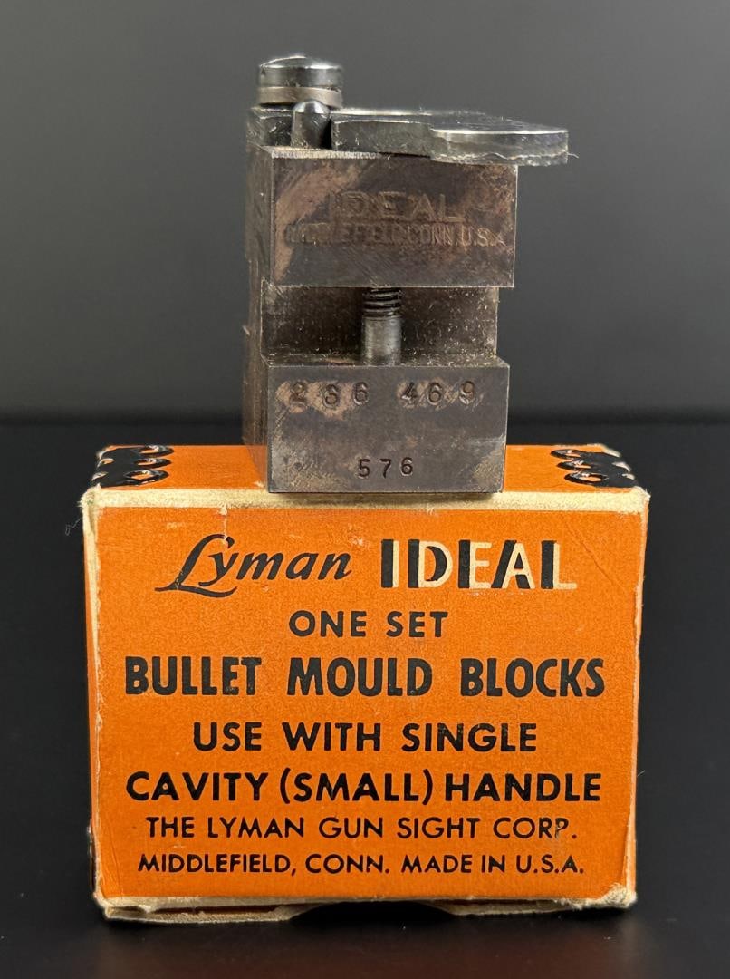 Lyman 266469 Reloading Bullet Mold (1 of 8)