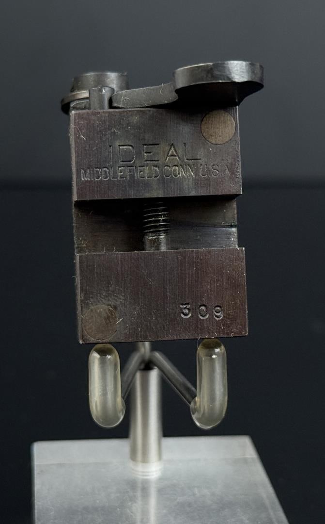 Lyman 320366 Reloading Bullet Mold - 3