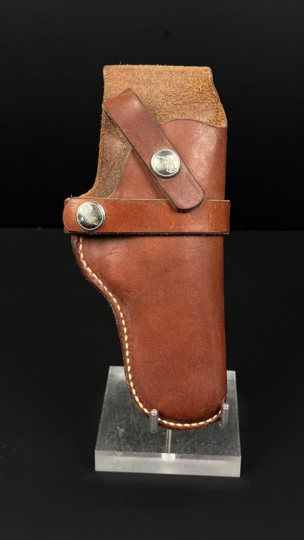 Hunter 1100k Pistol Holster: Fits Colt and Beretta.