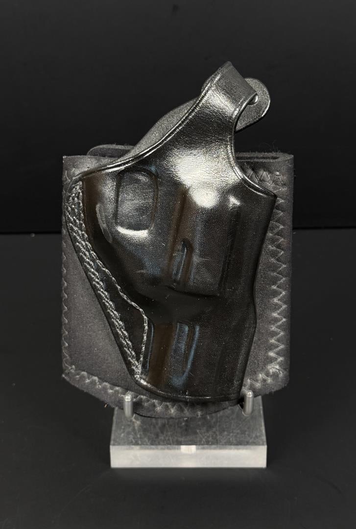 Galco J109TD Cop Series Ankle Holster: Nice example.