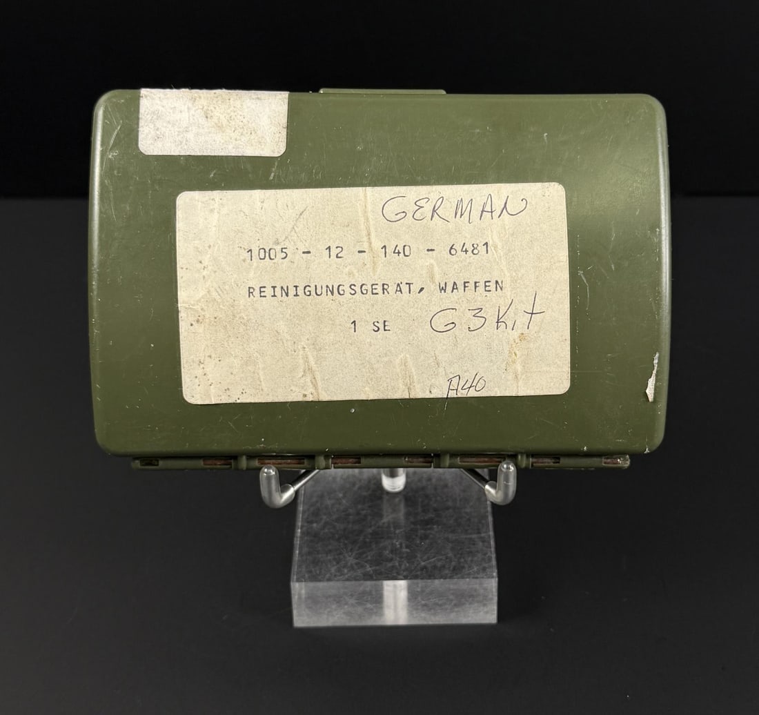 German Army H&K G3 Cleaning Kit (1 of 5)