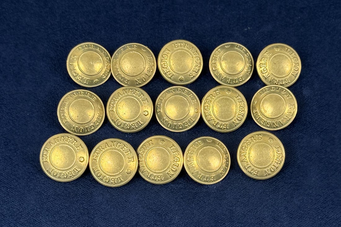 WW2 French Foreign Legion Uniform Buttons (1 of 5)
