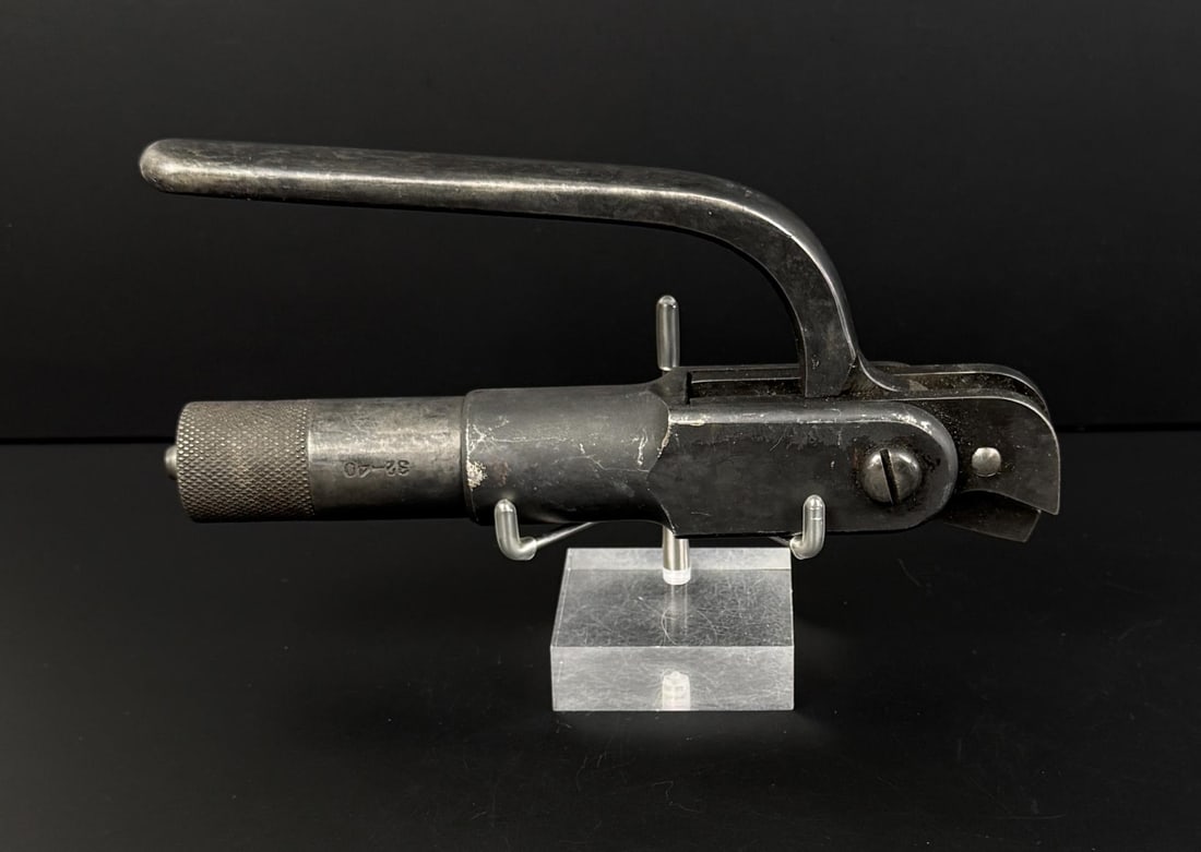Winchester Model 1894 32-40 Reloading Tool: Nice example.