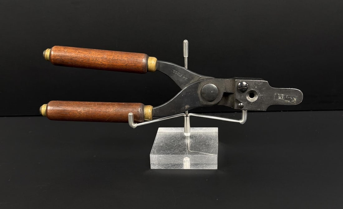 Winchester .44 Russian Bullet Reloading Mold: Scarce.