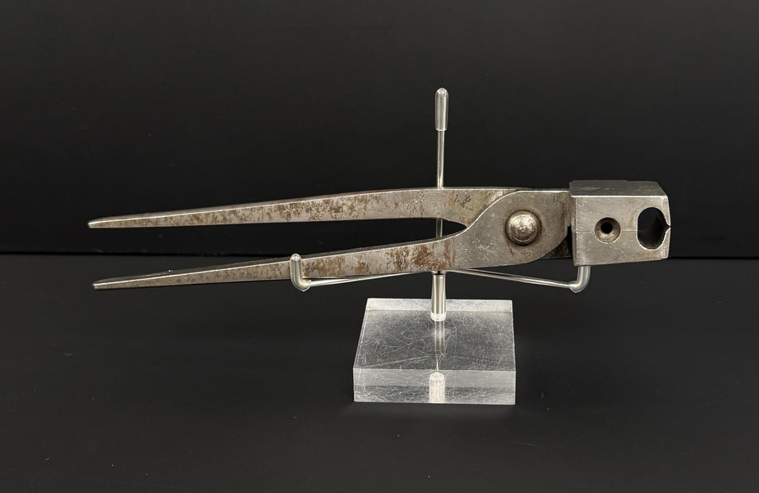 Civil War Model 1859 Sharps Rifle Bullet Mold: .44 Caliber.