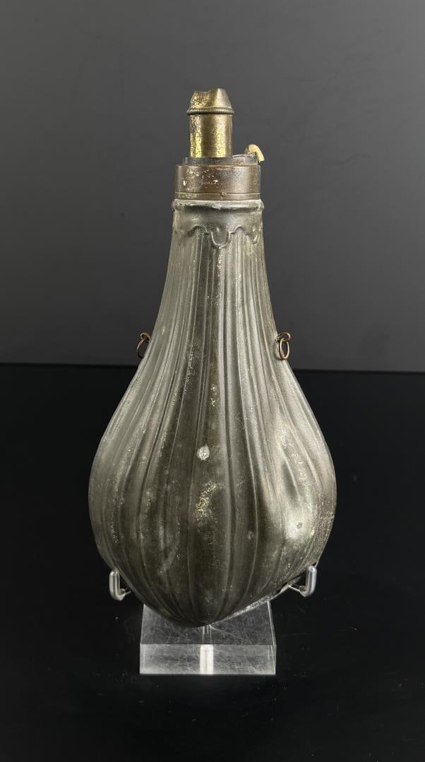 Civil War American Flask & Cap Pewter Powder Flask (1 of 4)