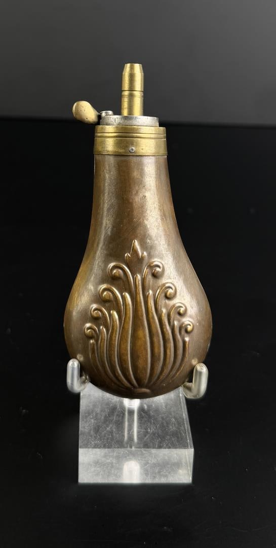 Brass Pistol Pocket Powder Flask (1 of 3)