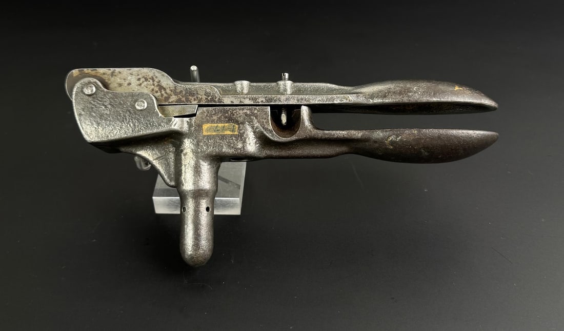 1875 Winchester Golden .45 Gov Reloading Tool: No gold paint remains