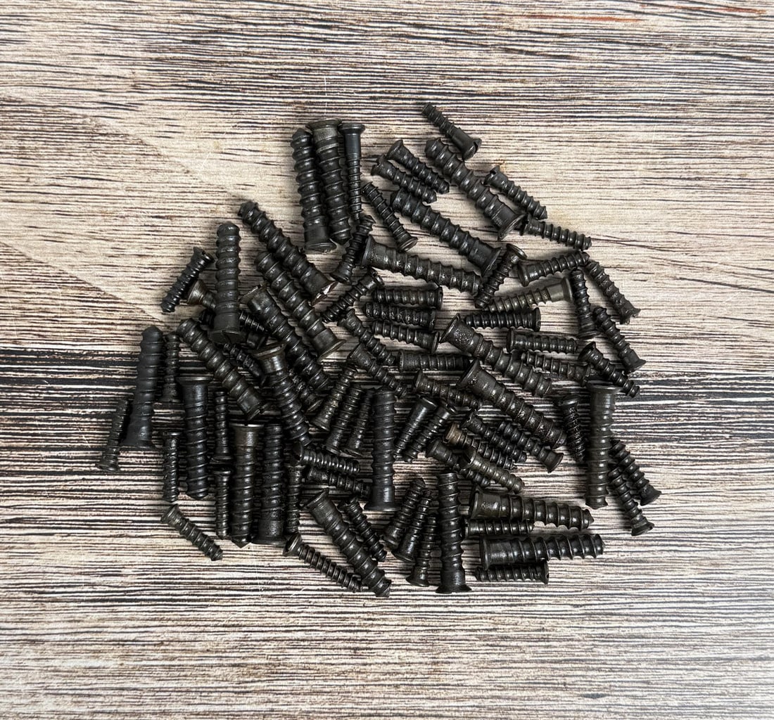 Blued Springfield 1903 1903a3 Screws: 23 long, 60 short.