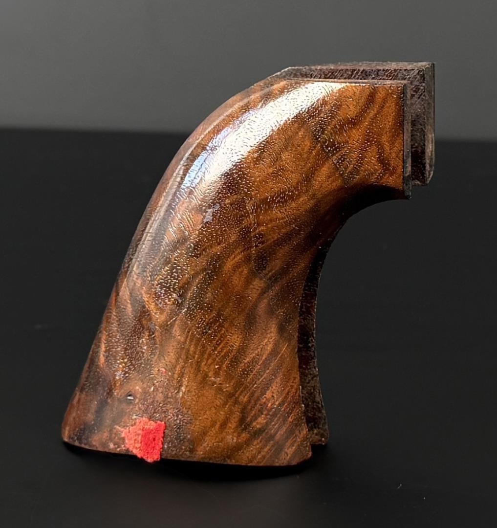 Colt 1st Gen Single Action Army Pistol Grips: 1 piece fancy burl.