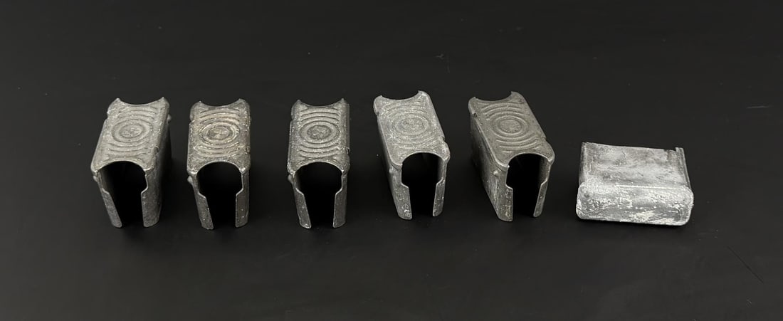 WW2 M1 Garand Enbloc Magazine Clips: Nice grouping.