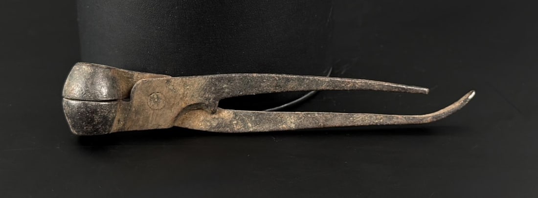 Civil War .44 Caliber Bullet Mold (1 of 4)