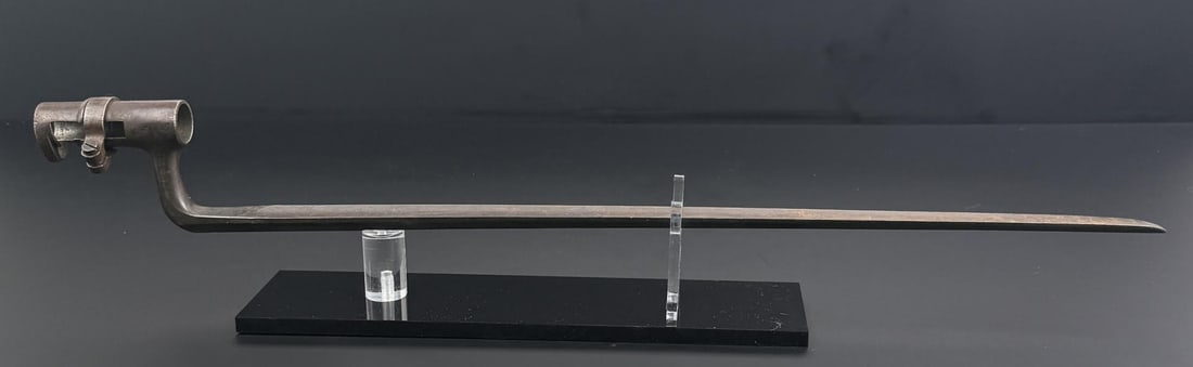 Civil War Springfield Socket Bayonet (1 of 4)