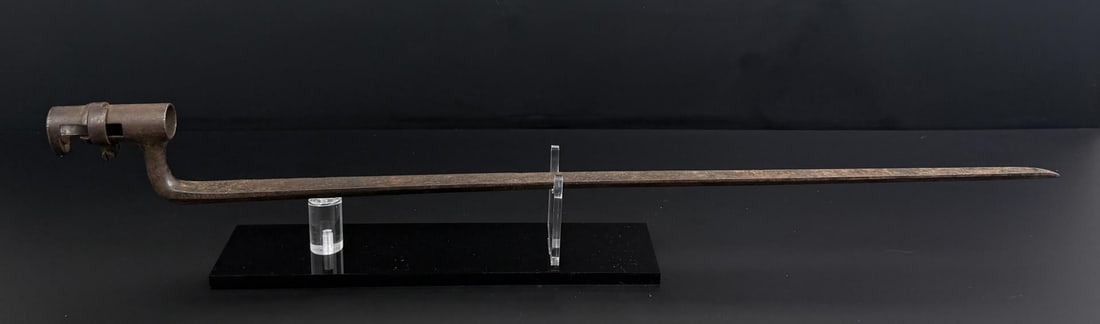 Civil War Springfield Socket Bayonet (1 of 4)