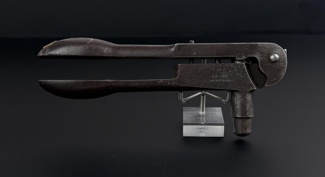 1880 Winchester .45-60 Reloading Tool 1st Variant: 1st Variant with spoon handles.