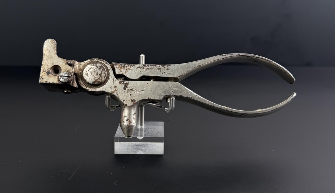Ideal No. 4 .25-20R Reloading Tool Bullet Mold (1 of 7)