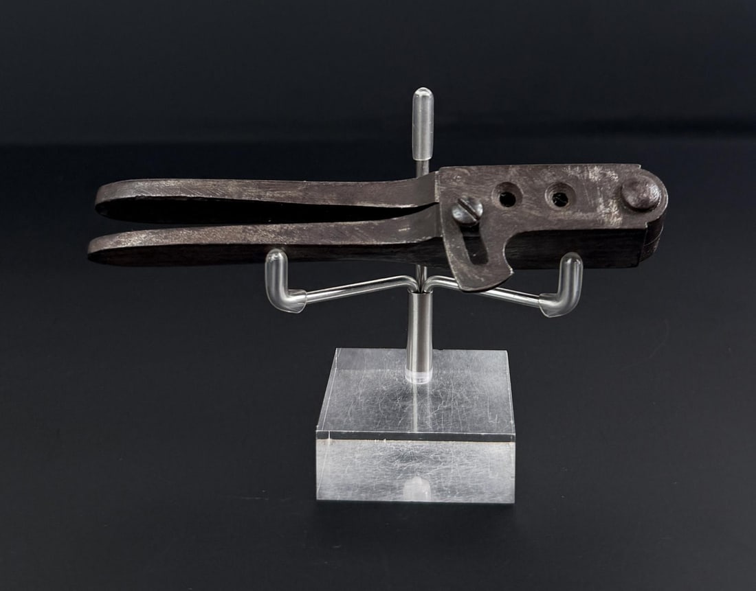 Civil War Colts Patent .31 Caliber Bullet Mold: Nice example.