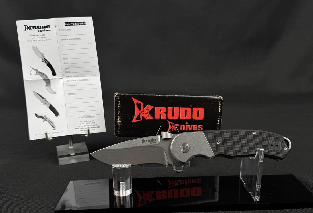 Krudo VINIX Pocket Knife: Made in Italy. New in box. 5 1/4" long closed.