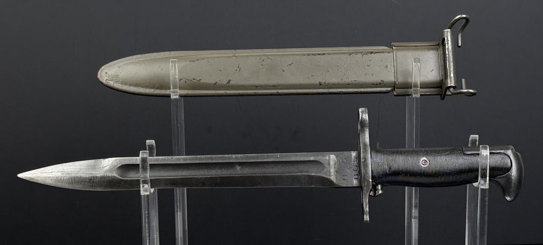 WW2 Utica Cutlery M1 Garand Bayonet (1 of 8)