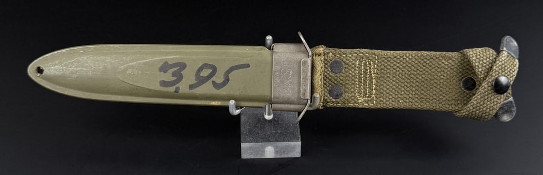 Vietnam War US M8 M3 Fighting Knife Scabbard (1 of 5)
