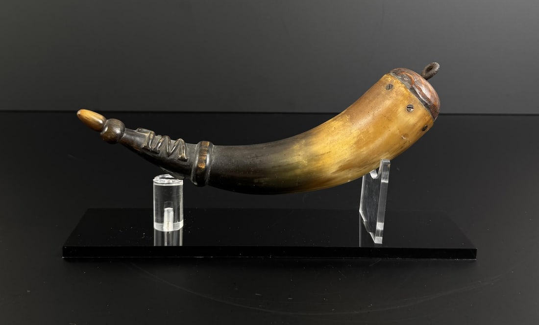 Early American Scrimshaw Powder Horn (1 of 7)