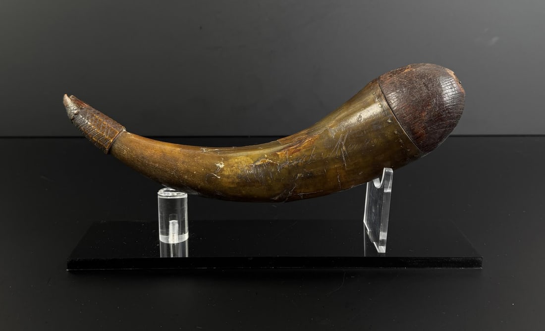 Early American Frontier Powder Horn (1 of 8)