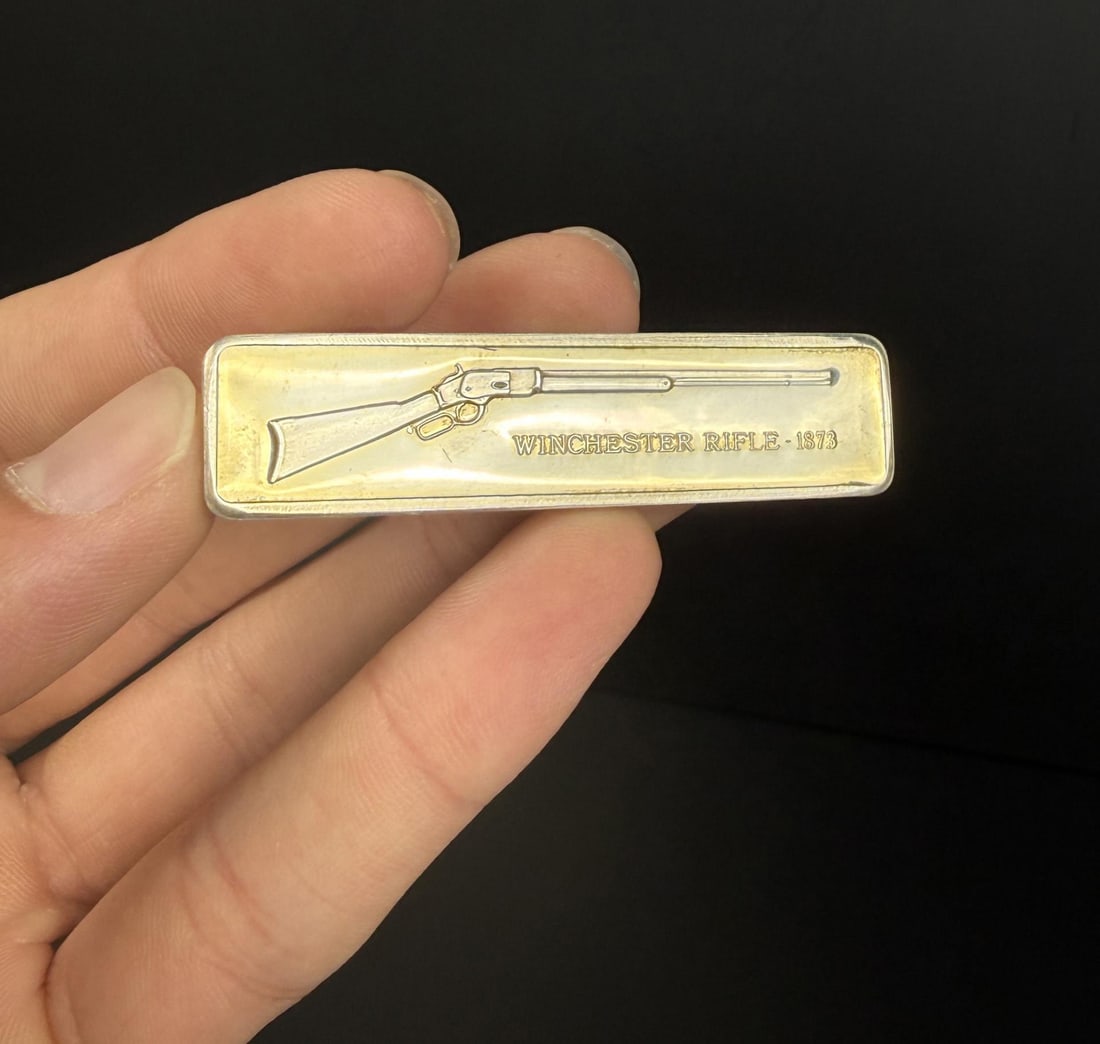 Lincoln Mint 1873 Winchester Rifle 1oz Silver Bar (1 of 4)