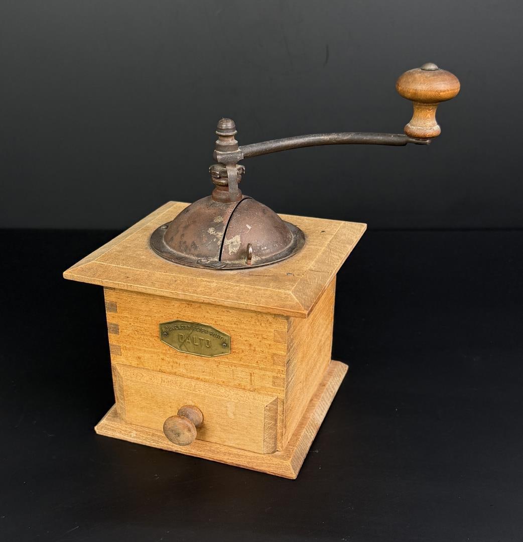 Dalto French Coffee Mill Grinder (1 of 9)