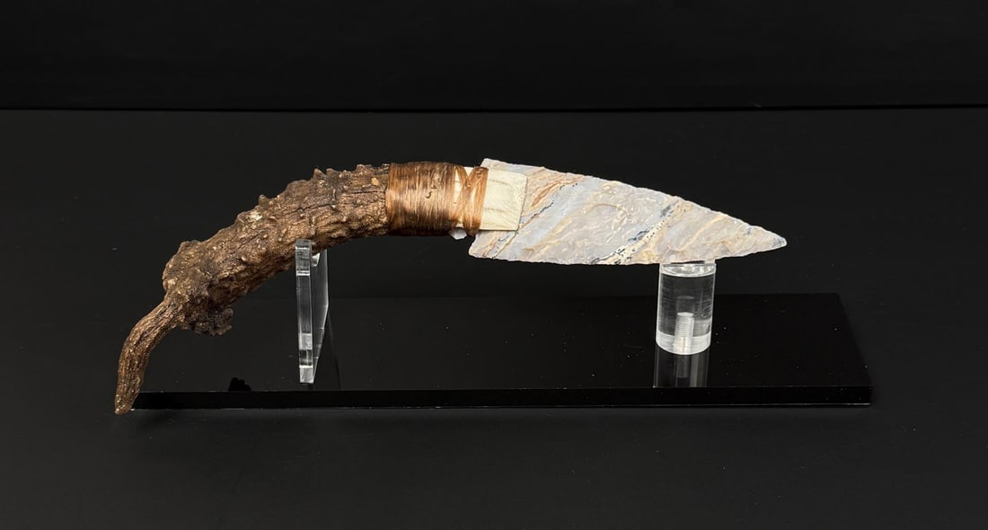 Bo Earls Handmade Horn Handle Knife (1 of 4)
