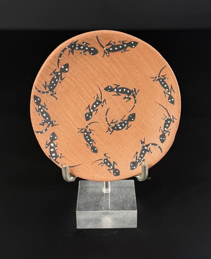 Clara Santiago Kuutimaits'a Acoma Pueblo Plate (1 of 5)