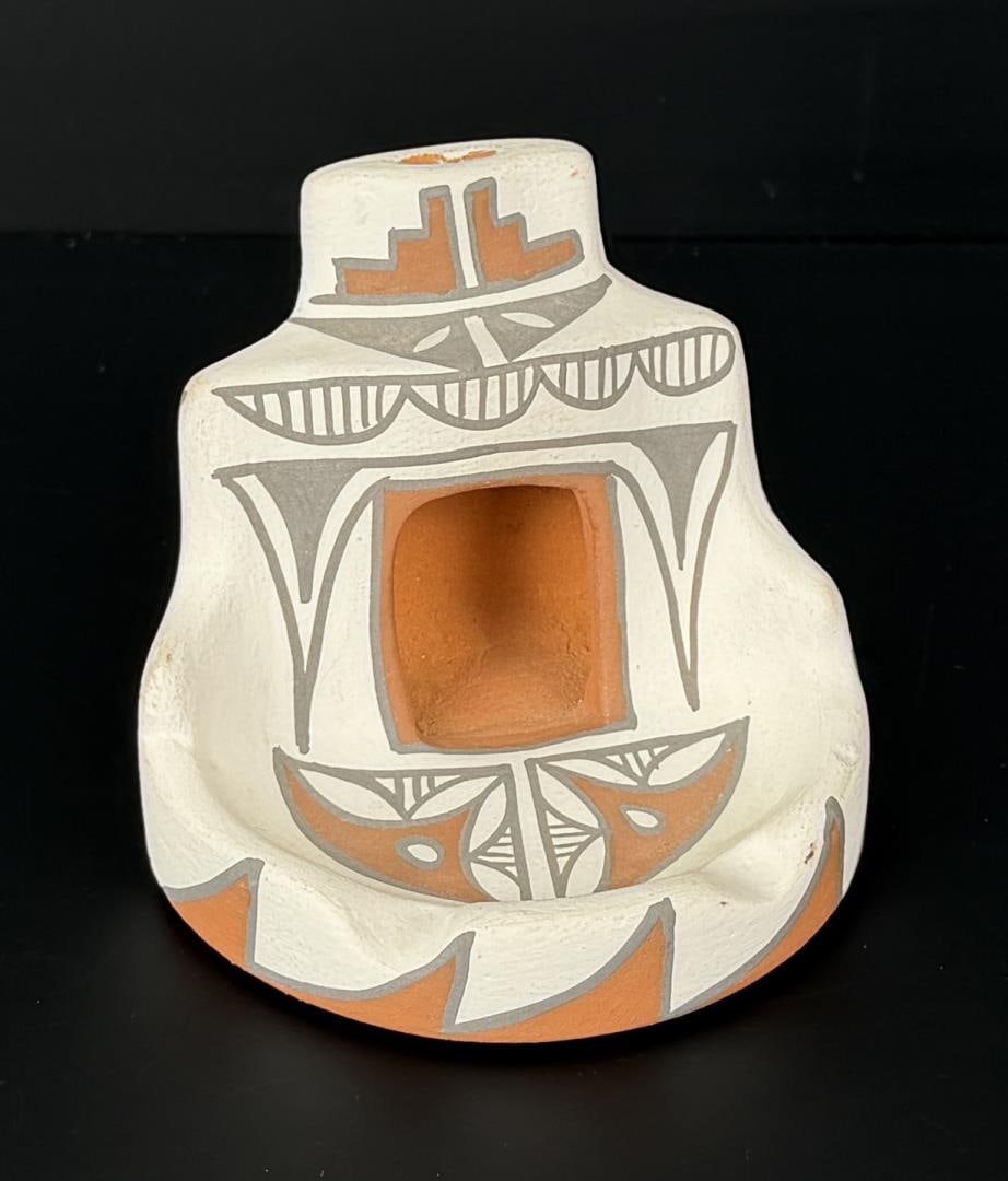 Mary Small Jemez Pueblo Pottery Horno Ashtray: 3 1/2" by 3 1/4" by 2 7/8"