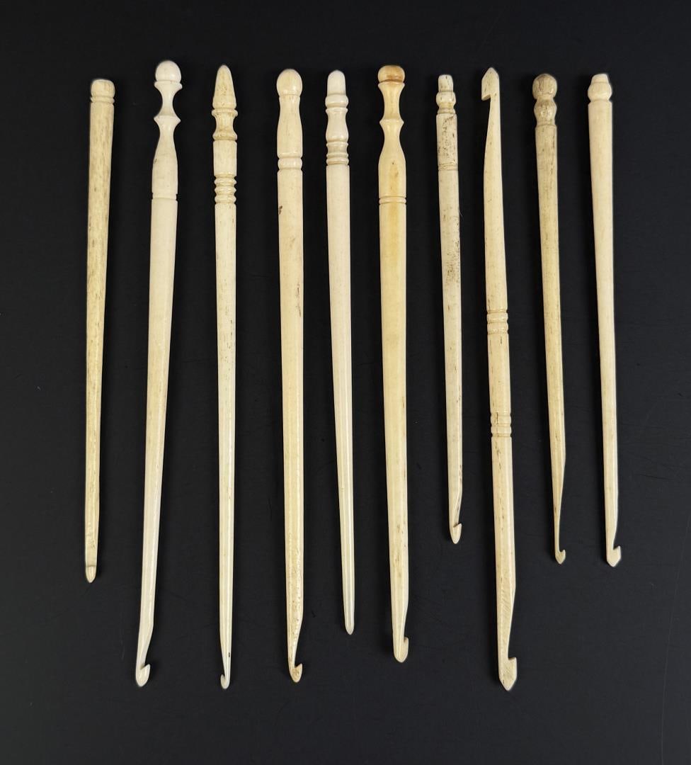 Civil War Whaler Made Whale Bone Crochet Hooks: Nice grouping.