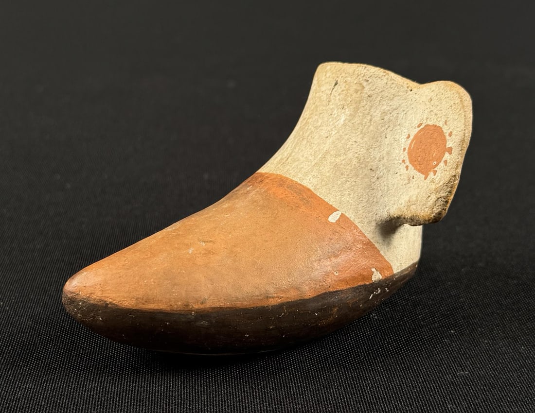 Acoma Pueblo Pottery Boot Shoe (1 of 5)