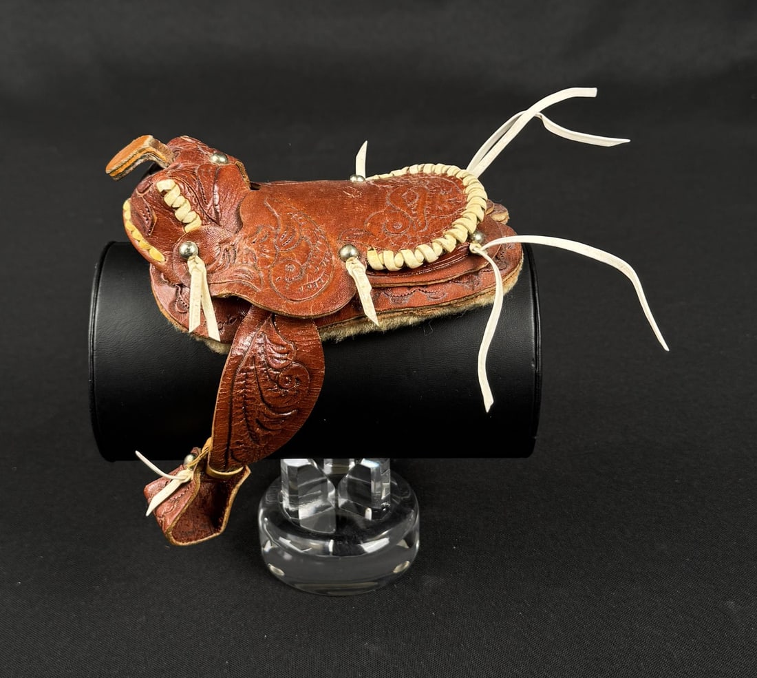 Salesman Sample Leather Cowboy Saddle (1 of 5)