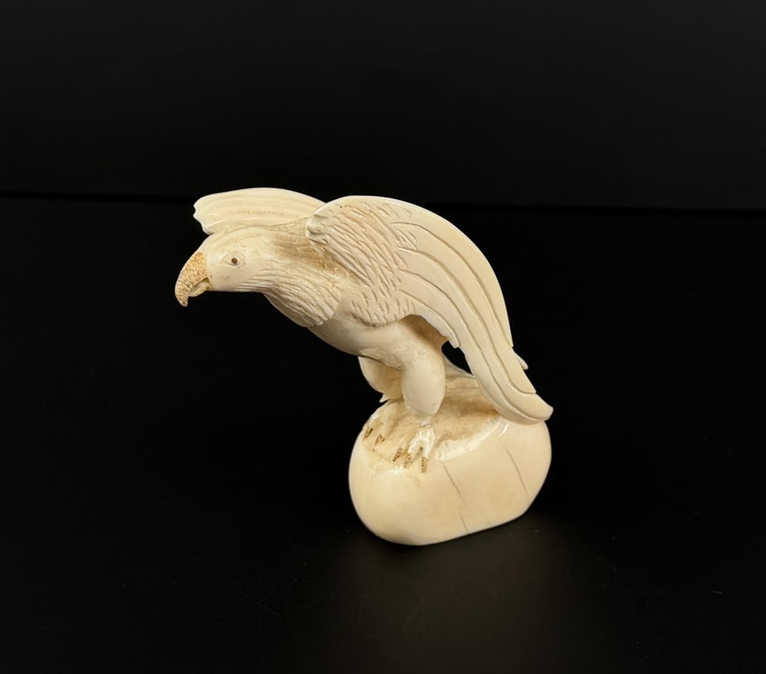 Alaskan Inuit Eskimo Walrus Ivory Eagle (1 of 5)