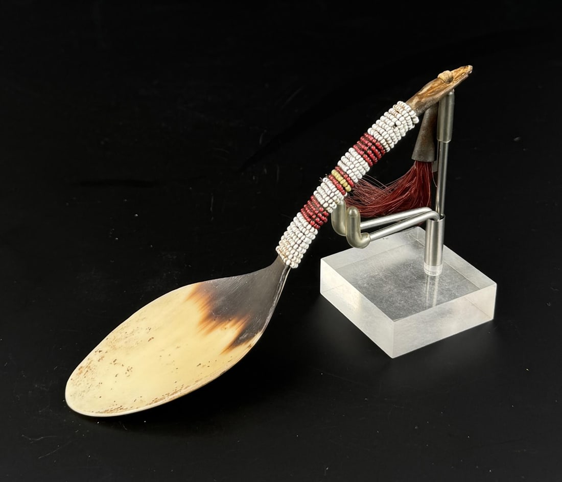 Sioux Native American Indian Beaded Horn Spoon (1 of 5)