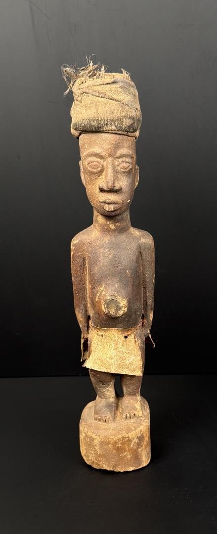 Luba African Fertility Wood Carving Statue (1 of 7)