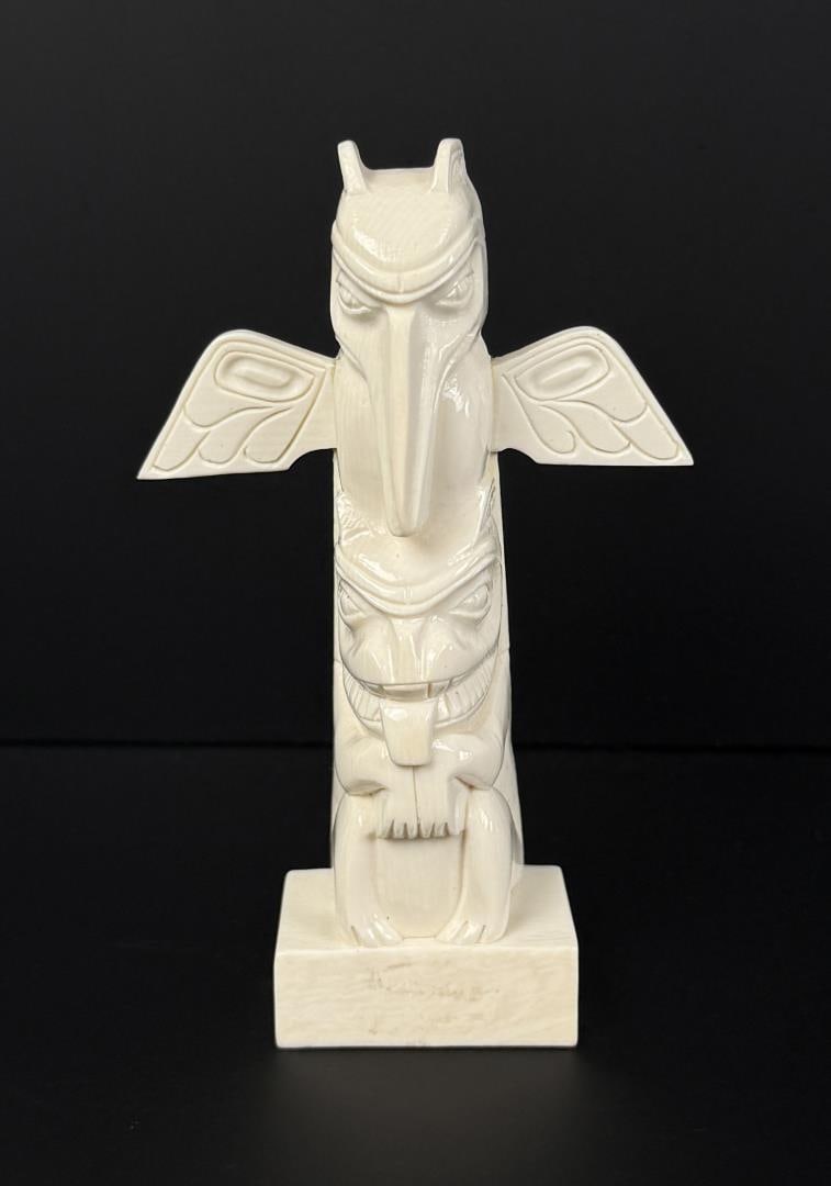 WK Alaskan Inuit Eskimo Carved Ivory Totem Pole (1 of 9)