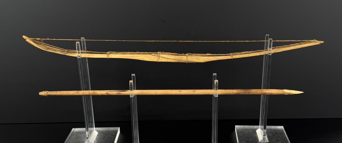 Alaskan Inuit Eskimo Caribou Horn Bow Drill (1 of 4)