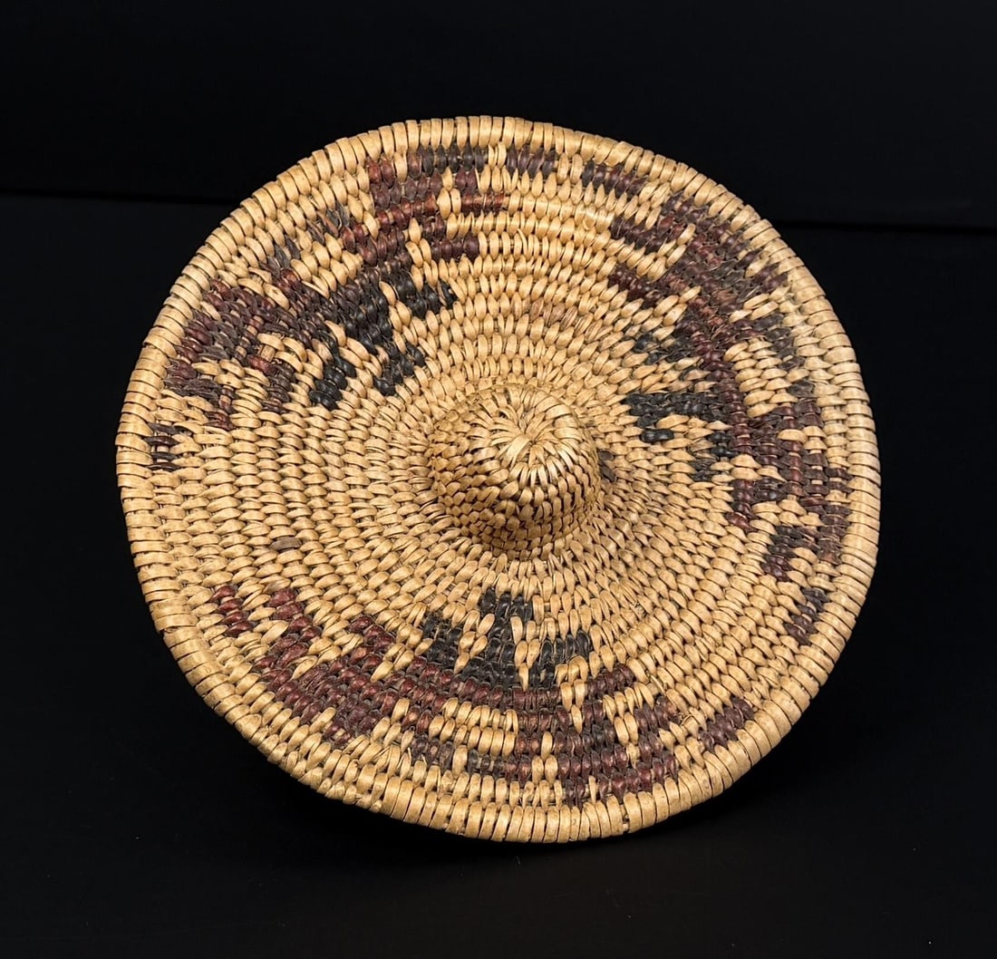 Hupa Yurok Karuk Native American Indian Basket Lid (1 of 4)