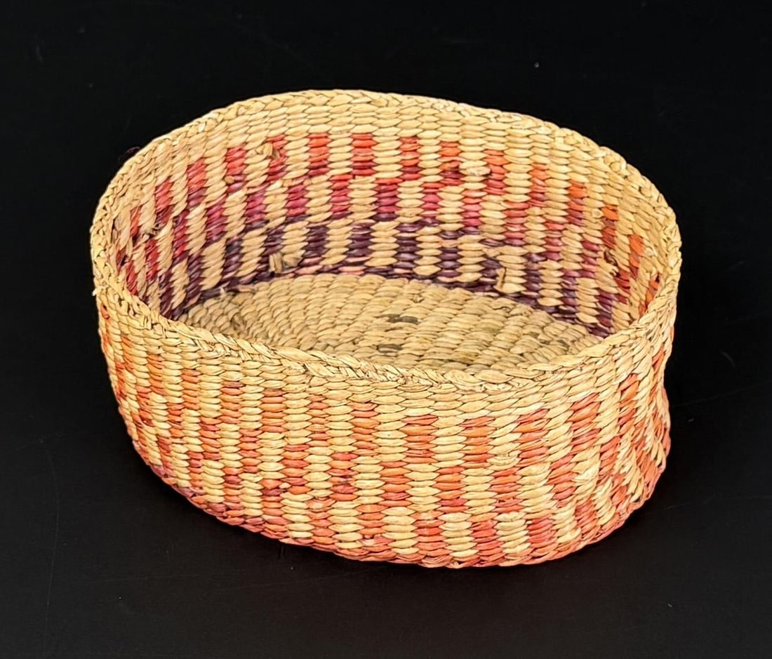 Quinault Native American Indian Basket (1 of 6)