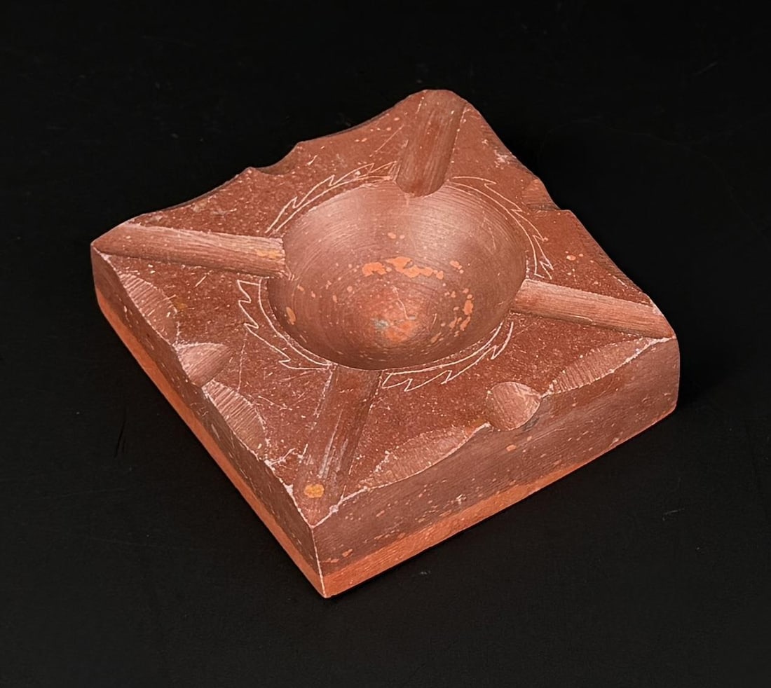 Native American Indian Catlinite Pipestone Ashtray: Nice example. 3 1/4" by 3" by 3/4".